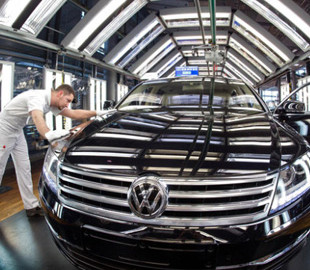 Volkswagen позбавить свої машини частини опцій через дефіцит чіпів