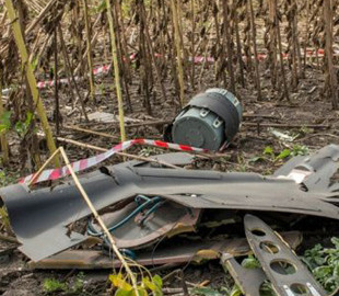 На Харківщині фермери знайшли під час збору соняшника 6 бойових частин російських БпЛА