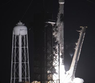 SpaceX вывела на орбиту новую группу спутников Starlink