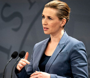 Прем'єрка Данії попередила про нові "гібридні атаки" на країну, оскільки почалась "війна"