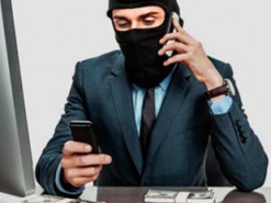 Шахрай по телефону виманив у жінки понад 12 тис. грн