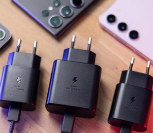 Samsung може відмовитись від портів для зарядки у своїх смартфонах: чим їх замінять