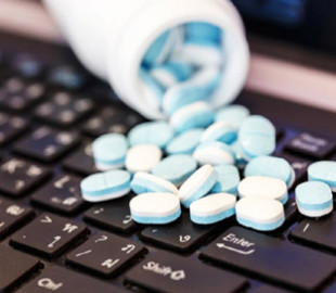 Поліцейські викрили інтернет-наркопродавців