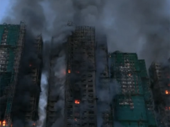 У Гонконзі заарештовано чоловіка за дописи про смертоносну пожежу в соцмережах