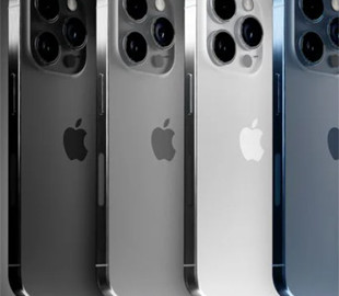 Смартфони iPhone 15 досі не наздогнали за популярністю своїх попередників