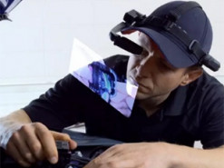 Facebook научилась встраивать очки дополненной реальности в головные уборы