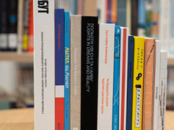 Мільярд гривень на книжки: на що українці витрачають "ковідну" тисячу