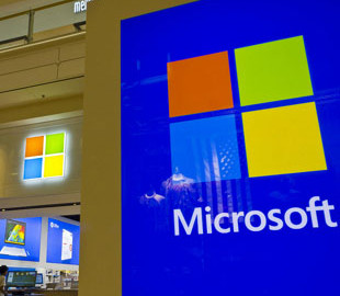 Microsoft не планирует переносить производство из Китая