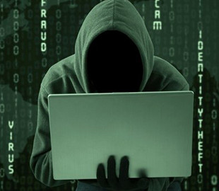 Польша подверглась масштабной кибератаке: премьер созывает закрытое заседание парламента