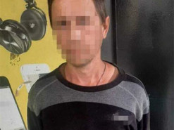 У Києві судитимуть чоловіка, підозрюваного в розбещенні двох малолітніх дівчаток. Фото