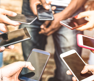 Сколько времени мы тратим на смартфон: исследования специалистов