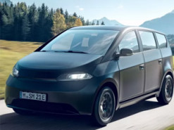 Народный электрокар Sono Sion с зарядкой от солнца модернизирован до начала выпуска