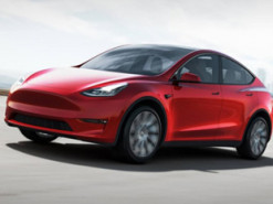 Новий електрокар Tesla викликав ажіотаж на ринку