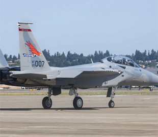 Розробники Boeing представили оновлену модель винищувача F-15EX Eagle II