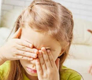 Психолог назвав 5 головних помилок, яких припускаються батьки при вихованні дітей