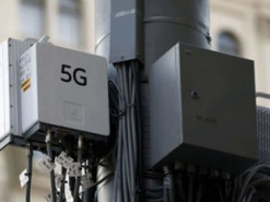 У Британії спалили два десятки вишок 5G через фейк про коронавірус