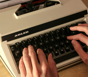 Аналог замість цифри — чому старі гаджети повертаються