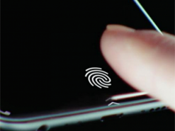 Смартфоны научатся распознавать отпечатки пальца в любой части экрана только в 2019 году