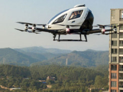 В Гонконге туристы могут "прокатиться" на летающих такси