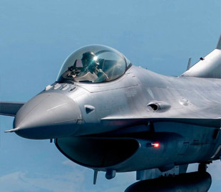 Словаччина закупить додаткові винищувачі F-16 у США