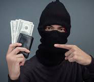 На Сумщині затримали чотирьох аферистів-«логістів»