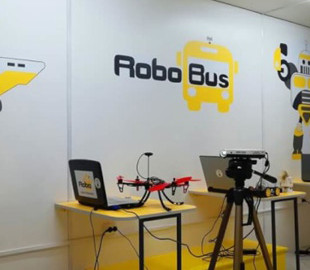 В Україні створили мобільну школу для вивчення робототехніки та програмування