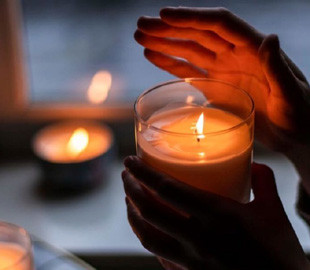 Якими альтернативними джерелами світла можна запастися: пристрої, що працюють без електрики