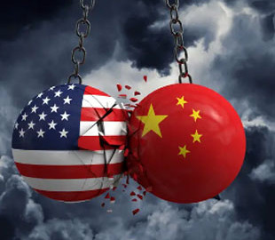 Перегони США та Китаю за лідерство у сфері ШІ: Anthropic назвала два сценарії для людства