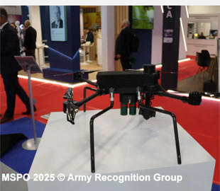 Польські розробники представили новий розвідувальний дрон Pancernik