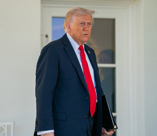 Трамп “збіднів” на $1,1 млрд