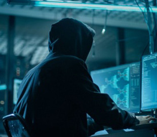 Міжнародний кримінальний суд атакували хакери