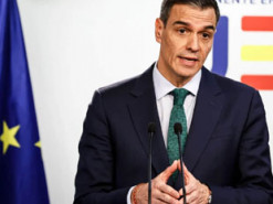 Прем’єр Іспанії пообіцяв боротися зі зловживанням соцмережами