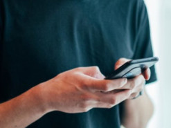 Названо число украинцев на самоизоляции с приложением «Дій вдома»