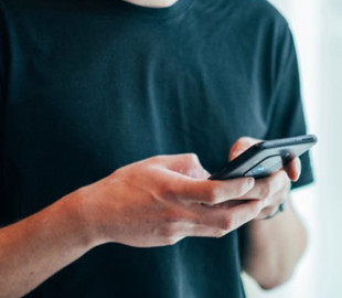 Названо число украинцев на самоизоляции с приложением «Дій вдома»