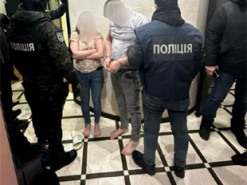 Афери у соціальних мережах: на Прикарпатті повідомлено про підозри та обрано запобіжні заходи групі шахраїв