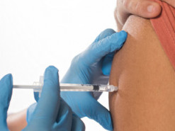 В целях рекламы. В Индонезии одними из первых решили привить Insta-блогеров