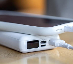 Як правильно заряджати смартфон, щоб продовжити термін служби акумулятора