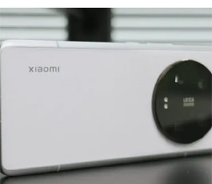 Глава Xiaomi перейшов на Xiaomi 14 Ultra