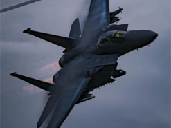 Чи може винищувач облетіти світ без дозаправки