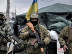 Українцям нагадали про порядок перетину блокпостів на дорогах