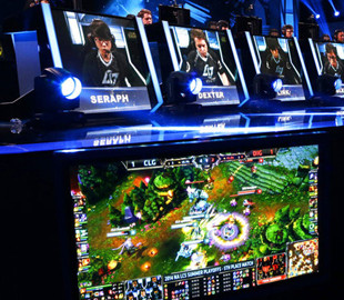 Иск о гендерной дискриминации: разработчик видеоигр выплатит 100 миллионов долларов