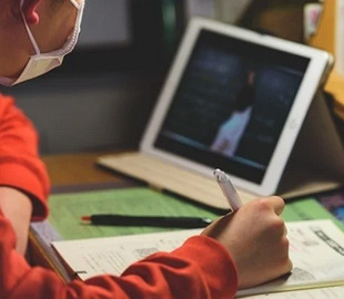 Навіть при найгіршому сценарії: У Раді розповіли, чи перейдуть діти на дистанційне навчання у листопаді