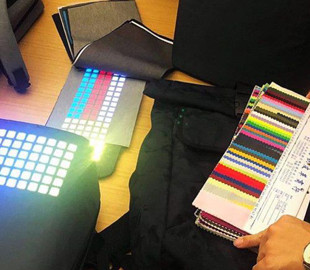 Закрився український стартап Pix, який випускав рюкзаки з LED-екранами
