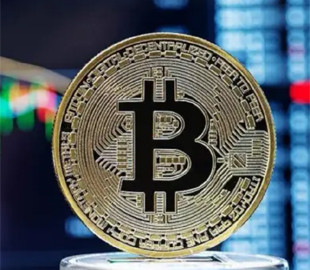 Біткоїн досяг нового історичного максимуму у 126 тисяч доларів