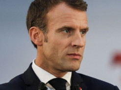 Во Франции задержали мужчину, попавшего в больницу по личному QR-коду Макрона