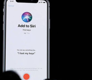 Чому Apple не поспішає оновлювати Siri