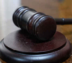 Суд арештував організатора виставки на Київщині, яку росіяни атакували балістикою