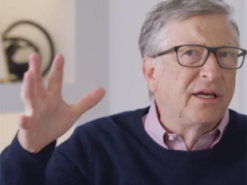 Білл Гейтс планує роздати свої статки до кінця 2045 року