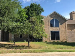 В США продадут замаскированный под жилой дом дата-центр