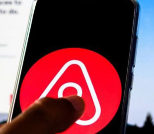 Airbnb предоставит бесплатное жилье тысячам беженцев из Афганистана